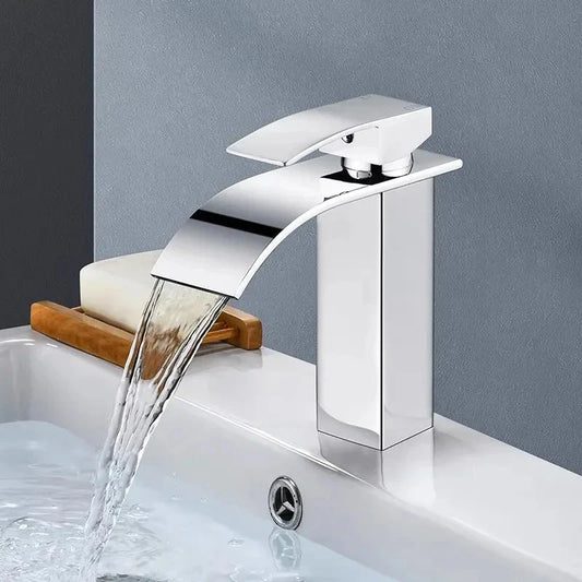 Robinet de salle de bain cascade inox – design moderne et durable - Fluens